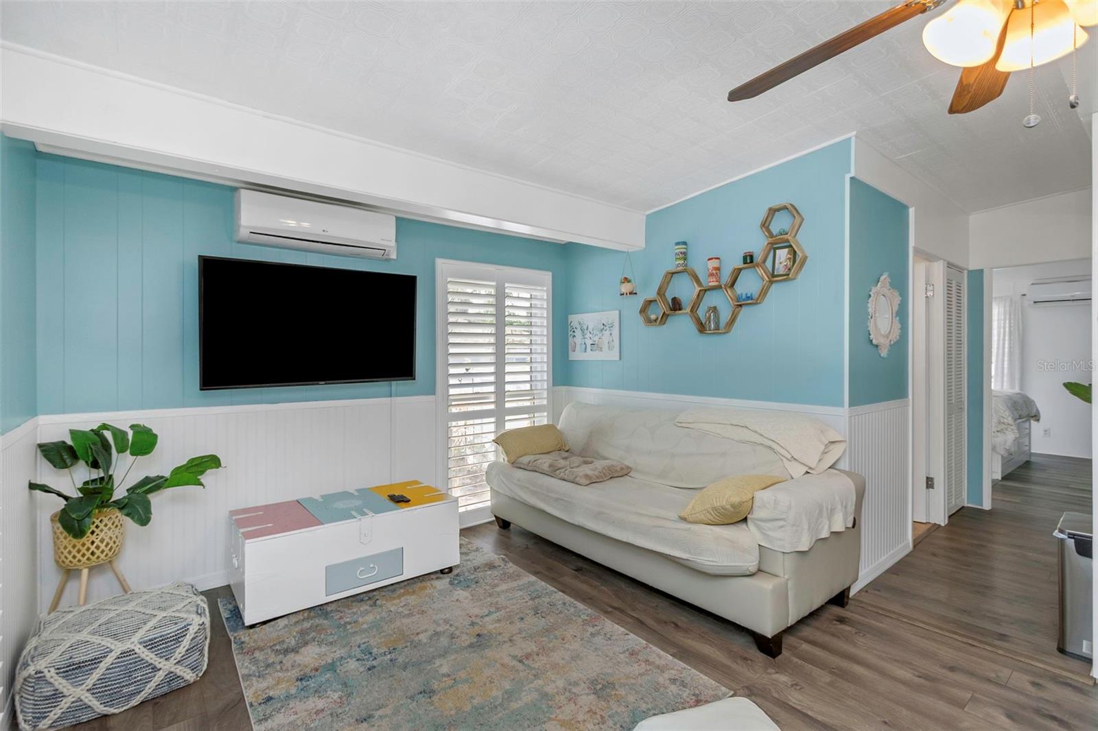 Image 13 of 60 For 1835 Beachway Lane