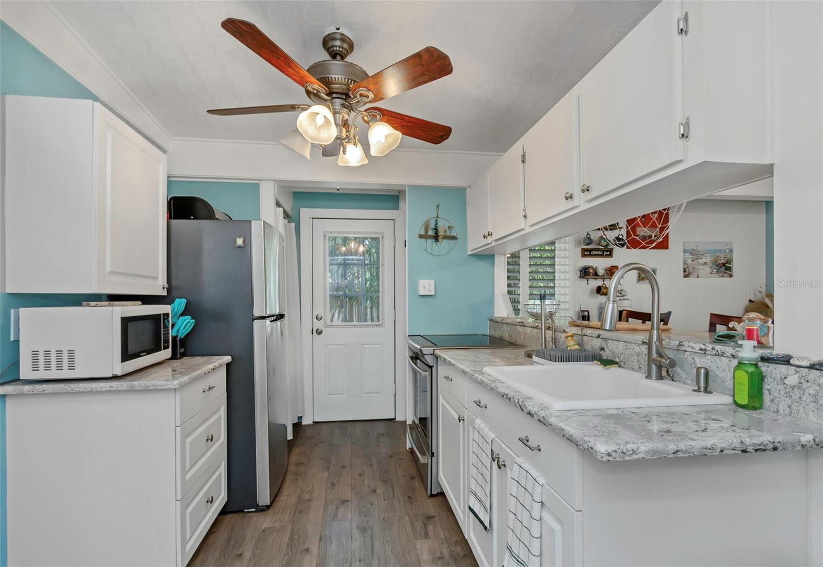 Image 21 of 60 For 1835 Beachway Lane