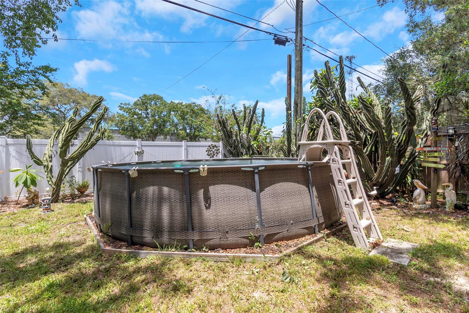Image 41 of 60 For 1835 Beachway Lane