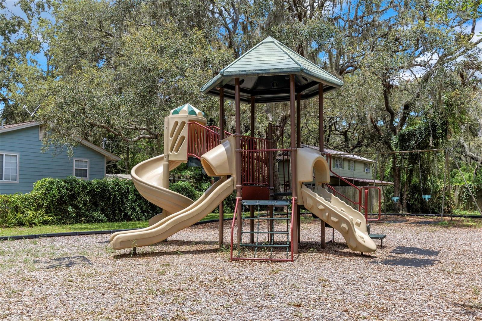 Image 47 of 60 For 1835 Beachway Lane