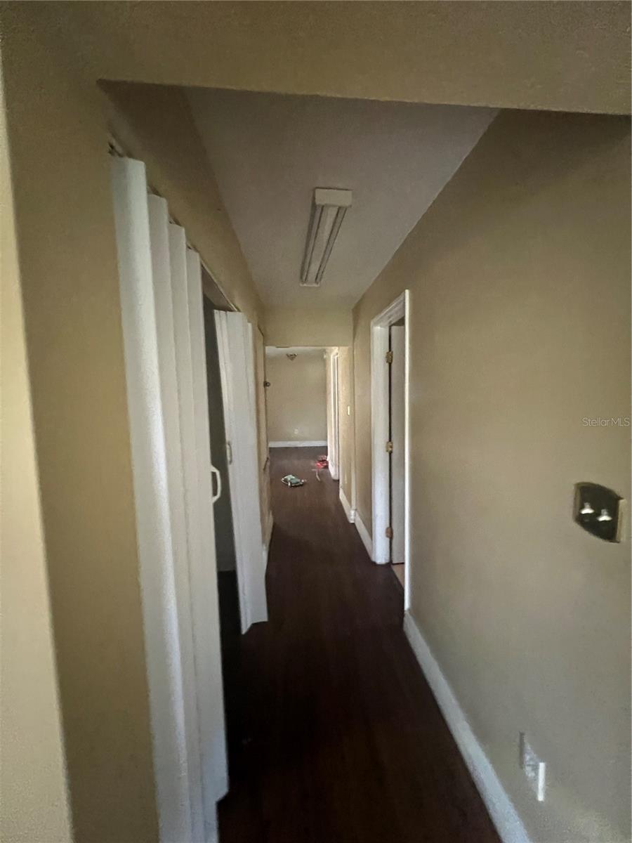 Image 3 of 8 For 1208 Chilkoot Avenue