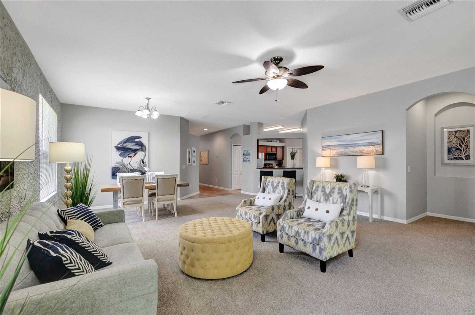 Listing photo id 13 for 27443 Edenfield Drive