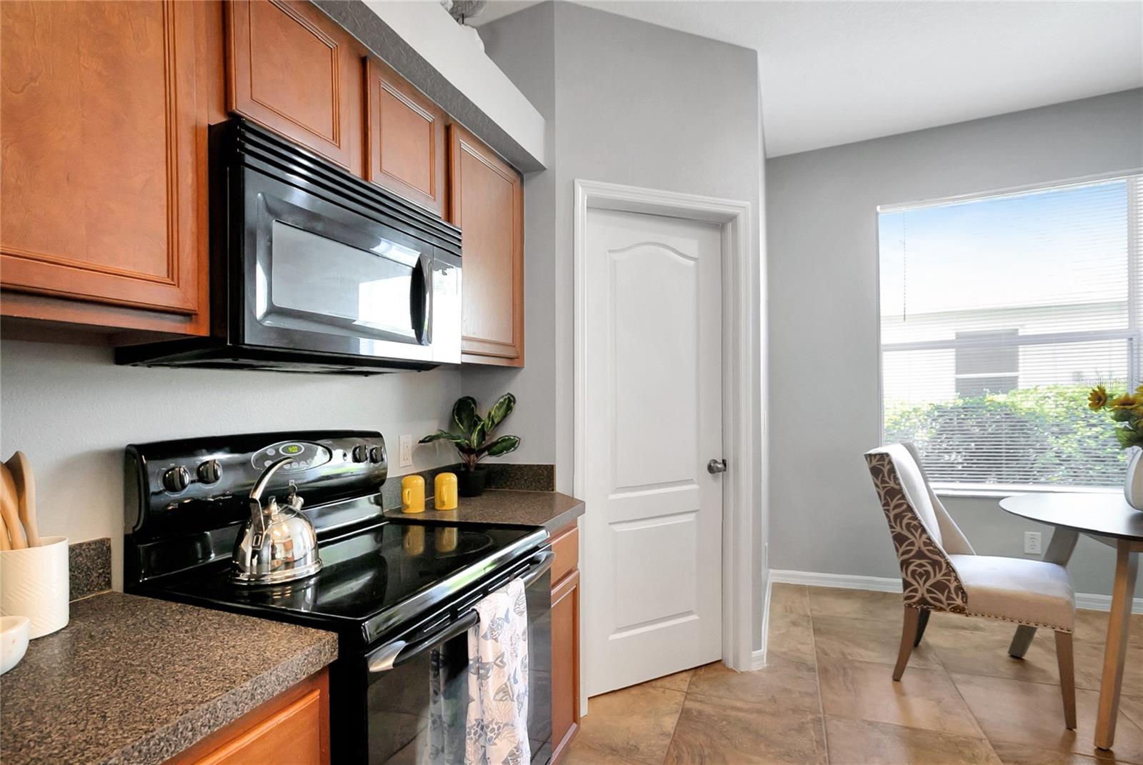 Listing photo id 21 for 27443 Edenfield Drive