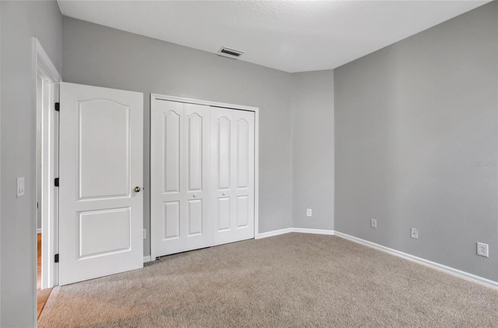 Listing photo id 38 for 27443 Edenfield Drive