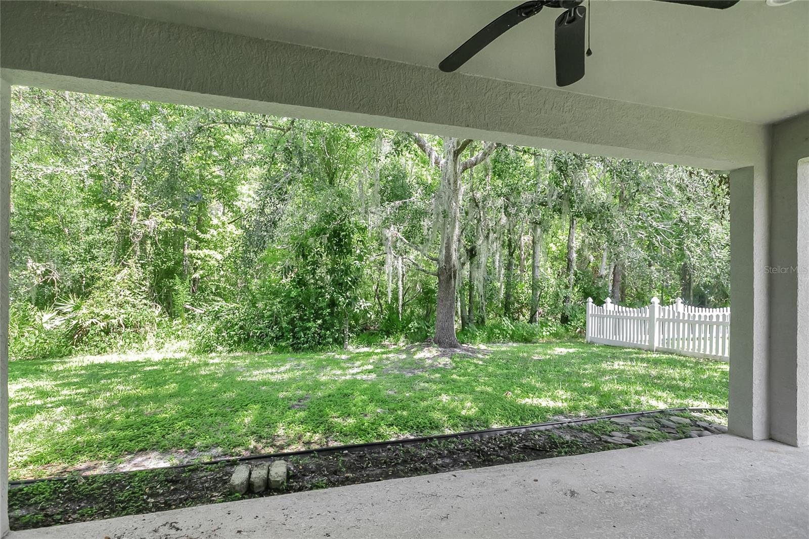 Listing photo id 43 for 27443 Edenfield Drive