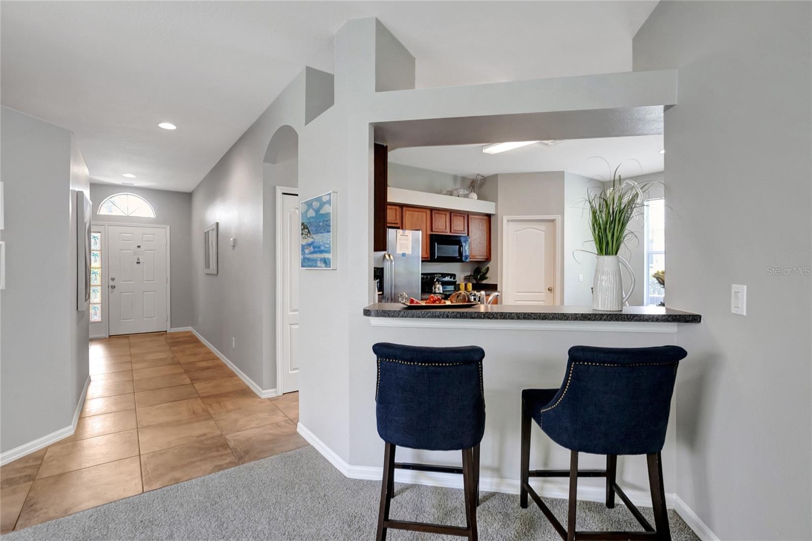 Listing photo id 4 for 27443 Edenfield Drive