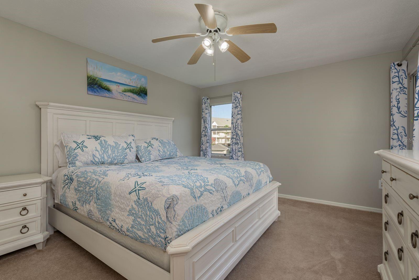Image 20 of 39 For 5557 Sea Forest Drive 118