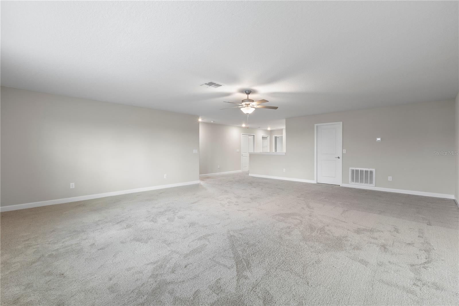Image 37 of 79 For 9173 Shadyside Lane