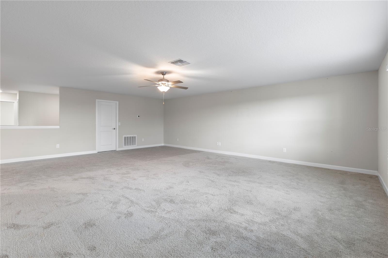 Image 38 of 79 For 9173 Shadyside Lane