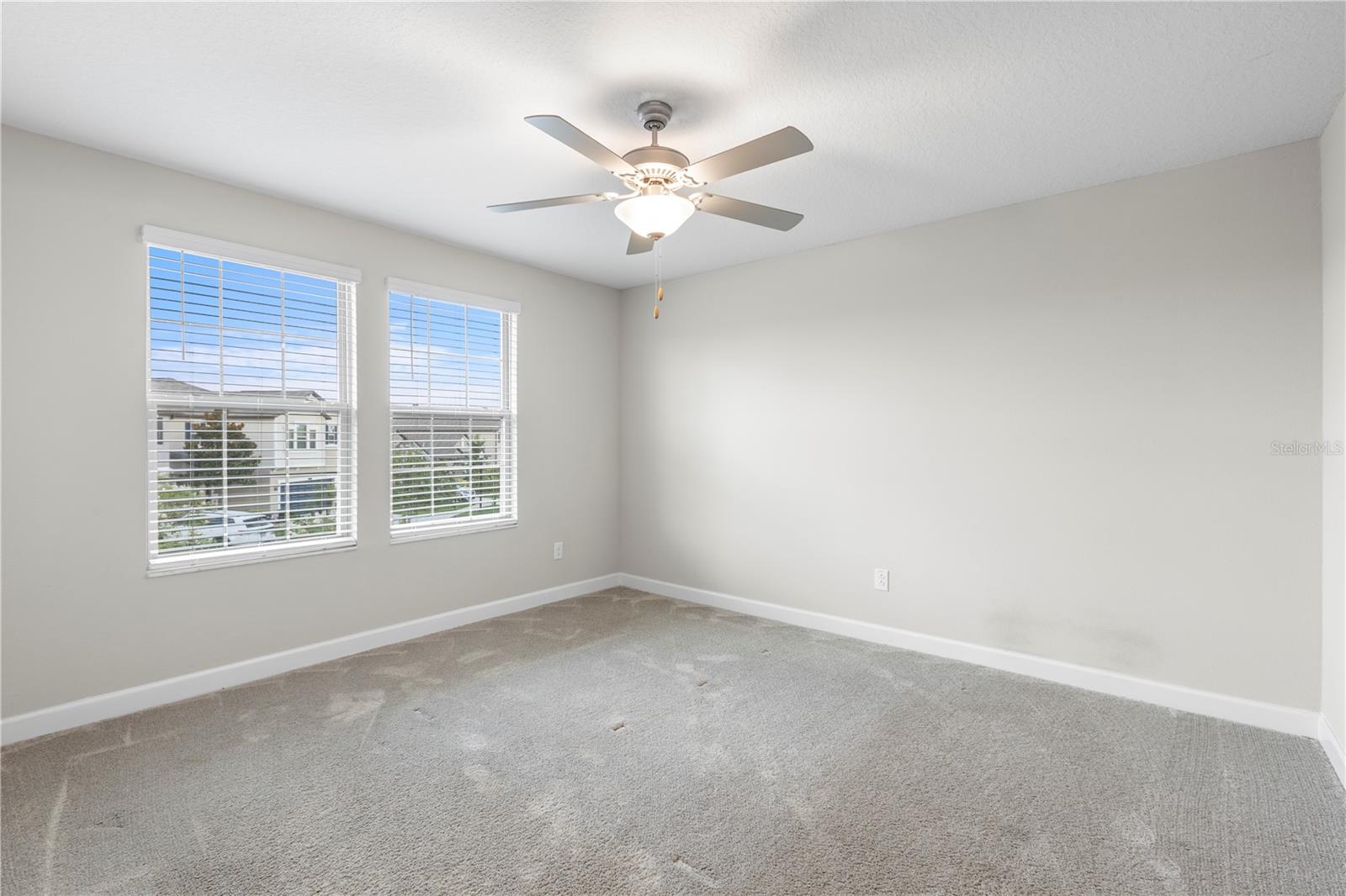Image 40 of 79 For 9173 Shadyside Lane