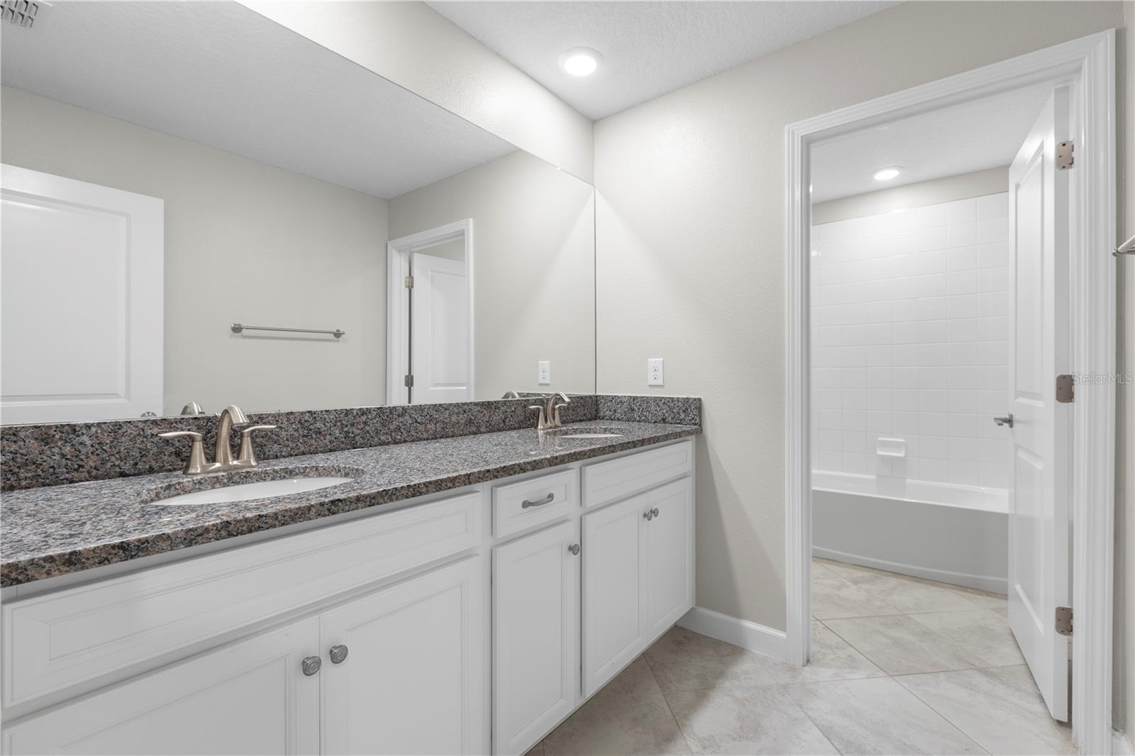 Image 42 of 79 For 9173 Shadyside Lane