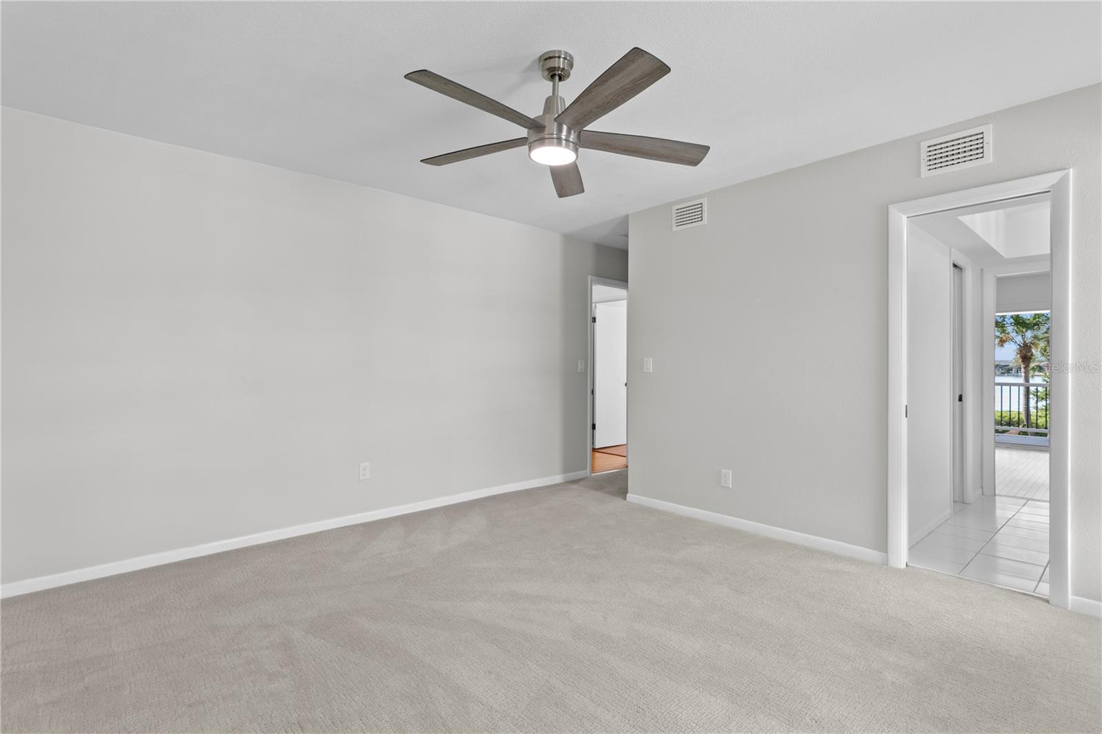 Image 49 of 66 For 234 Driftwood Road Se