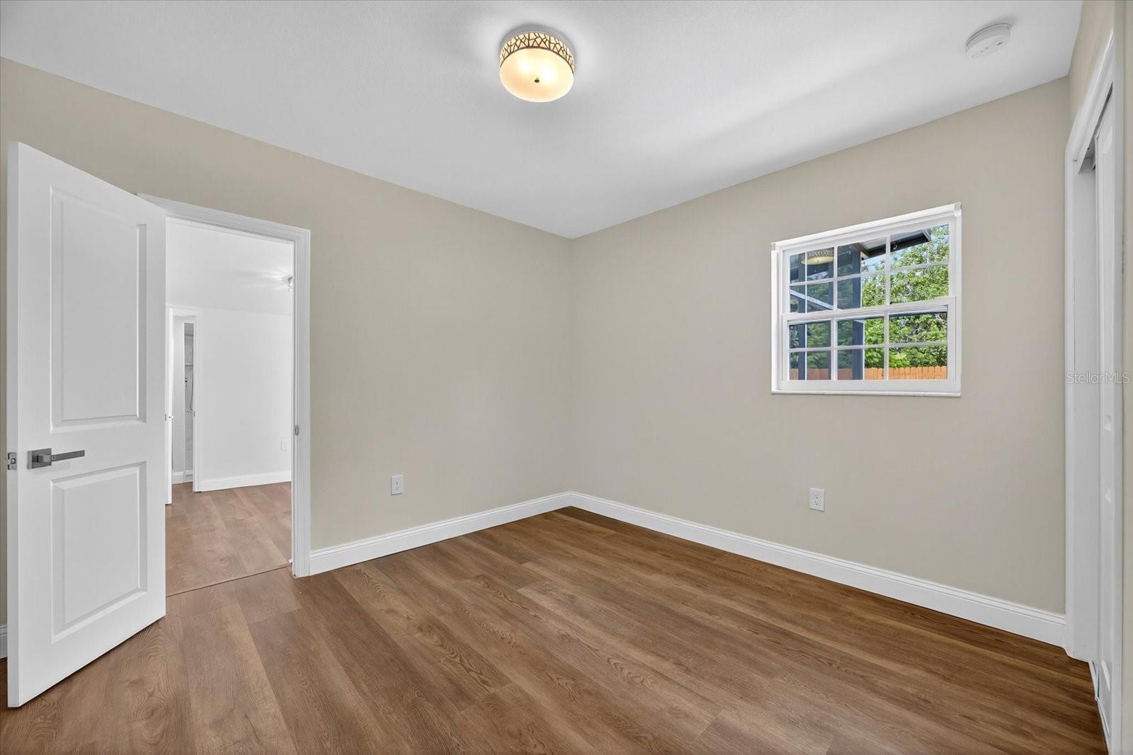 Image 25 of 31 For 4703 Cresthill Drive