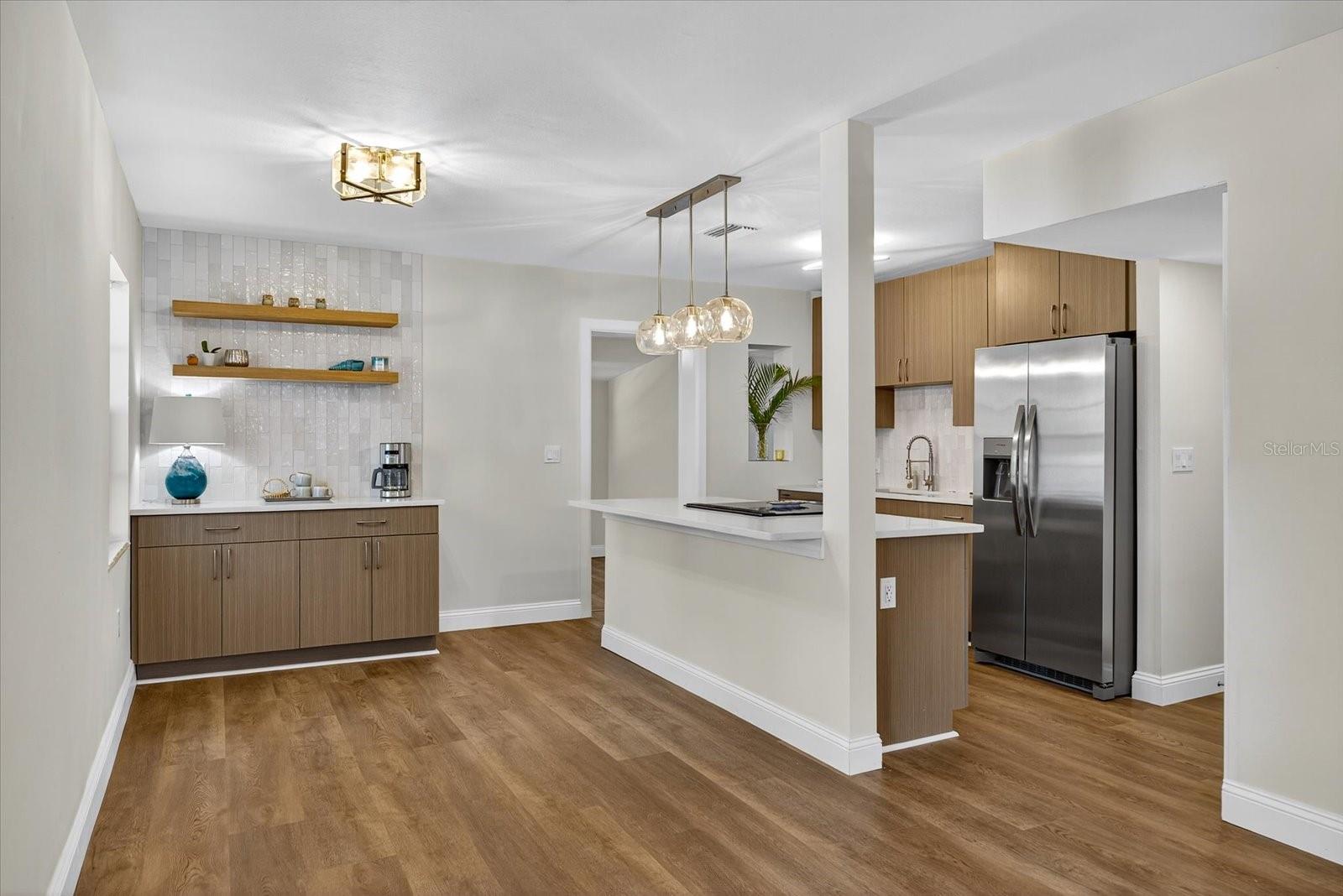 Image 3 of 31 For 4703 Cresthill Drive