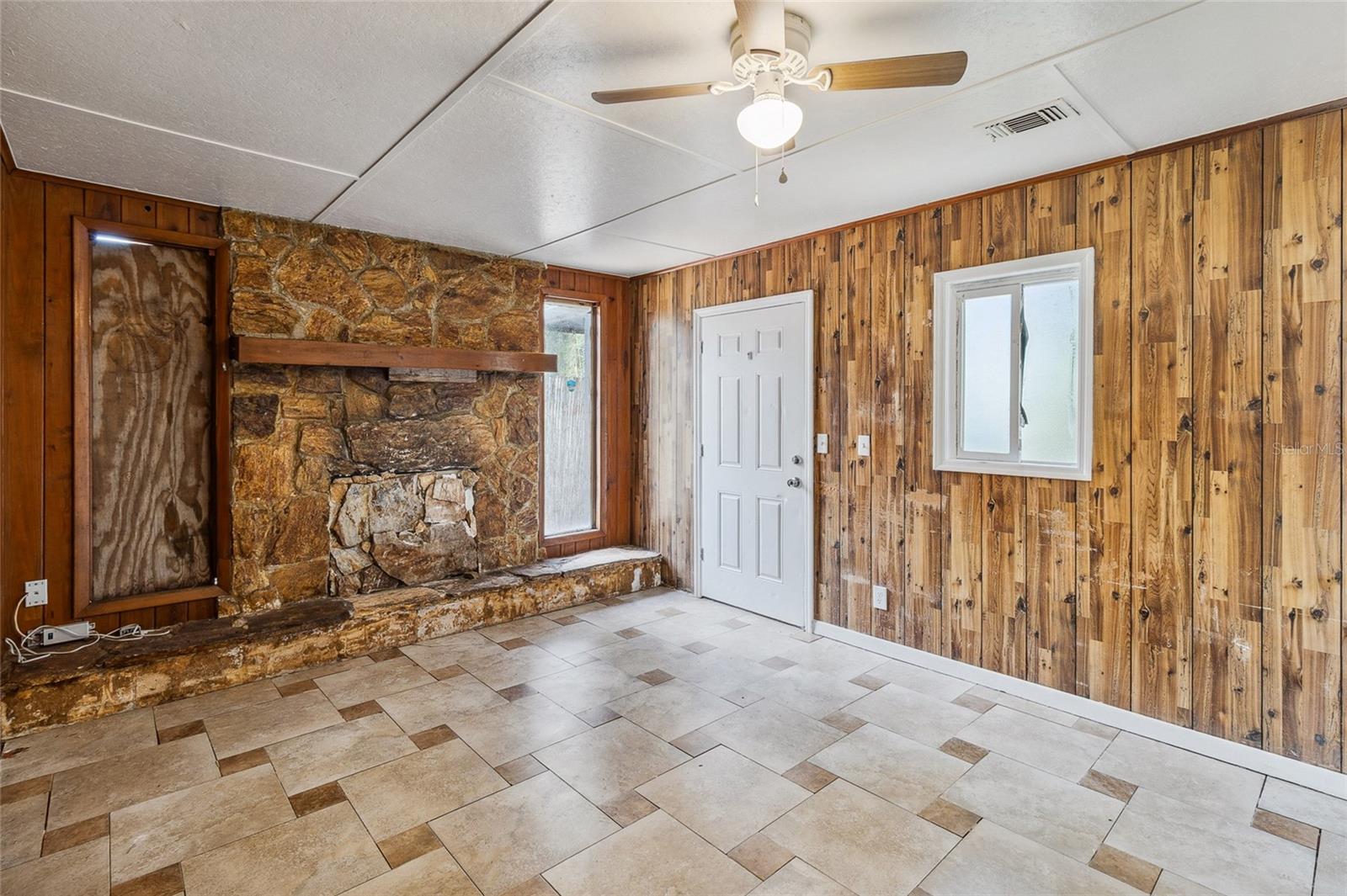 Image 3 of 10 For 11303 Spivey Road