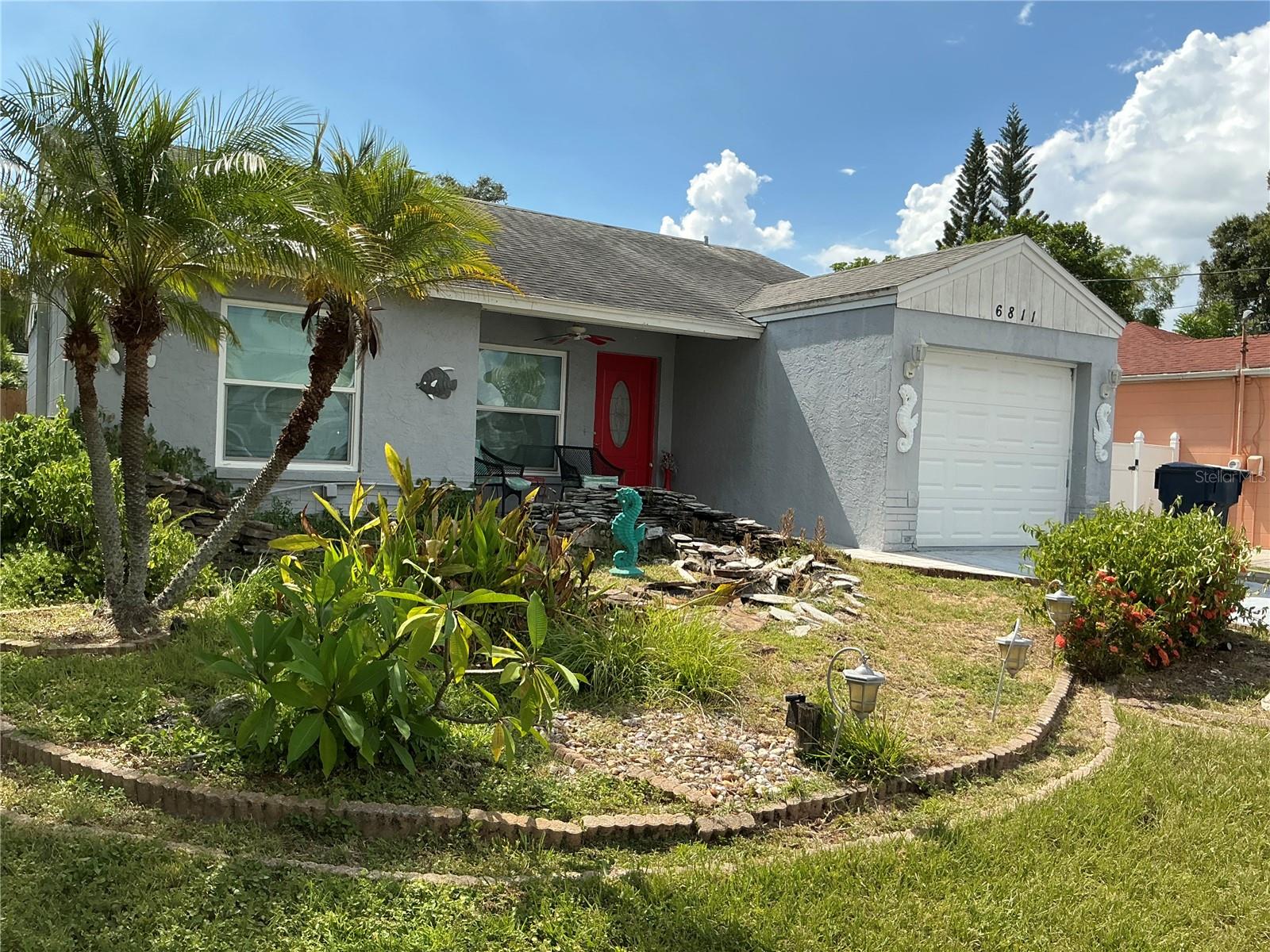 Image 4 of 4 For 6811 Gabrielle Street