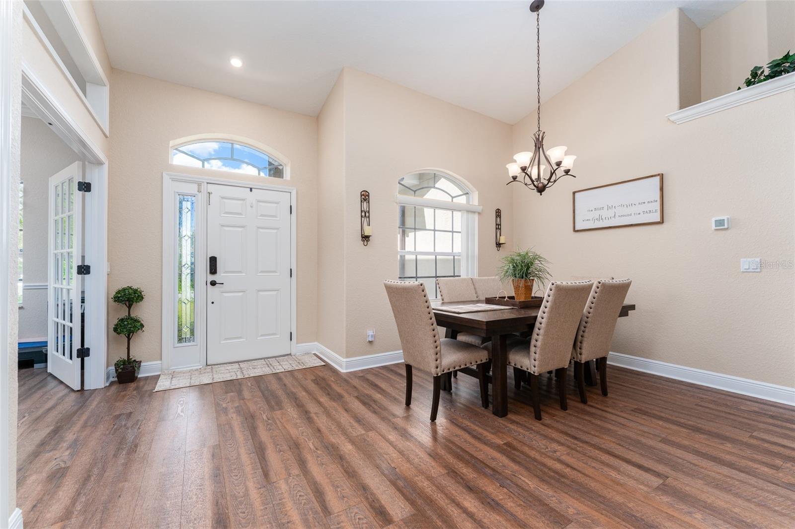 Image 13 of 71 For 901 8th Ave Sw