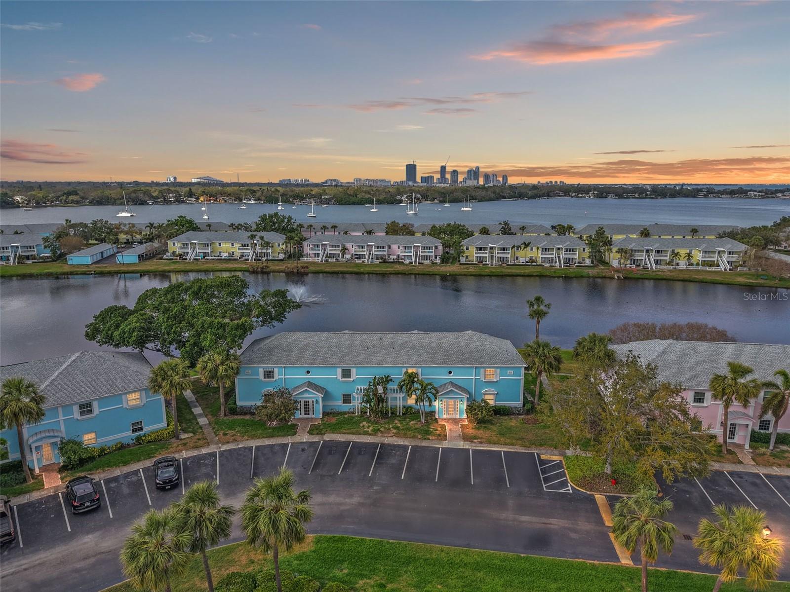 Details for 209 Seahorse Drive Se D, ST PETERSBURG, FL 33705