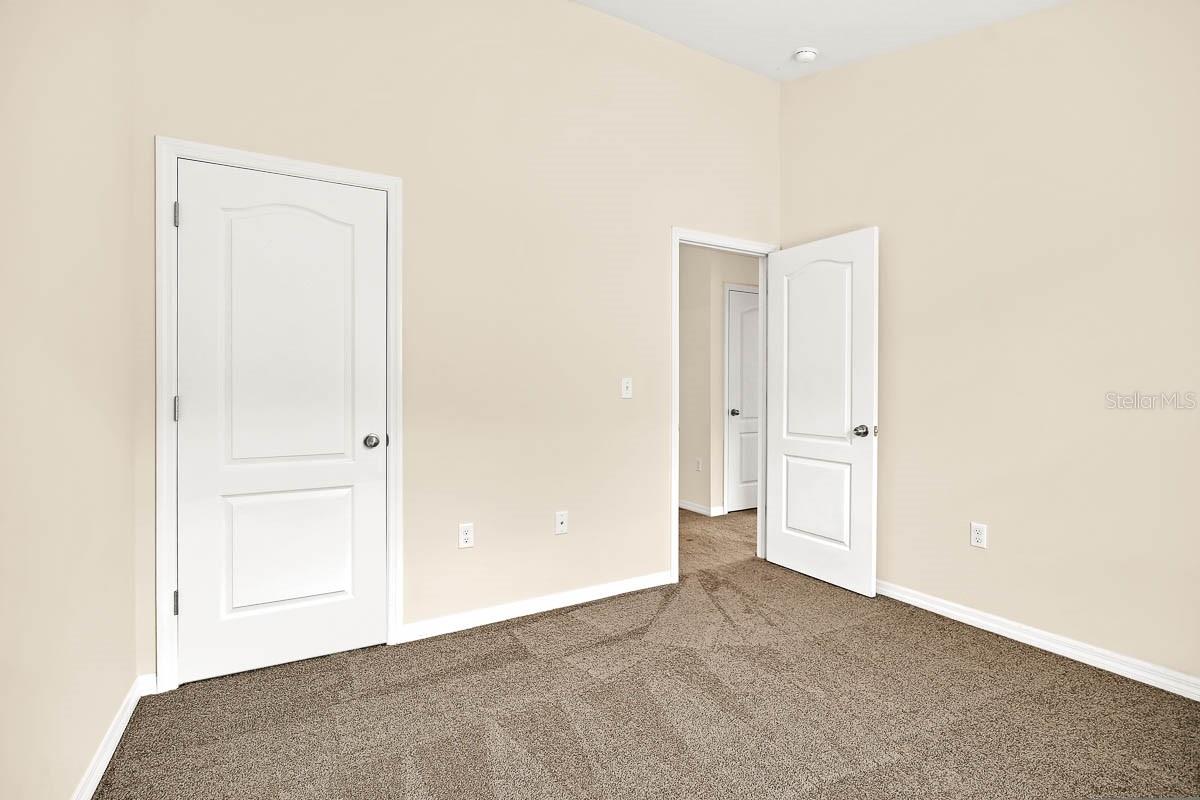 Image 13 of 33 For 5612 Kingletsound Place