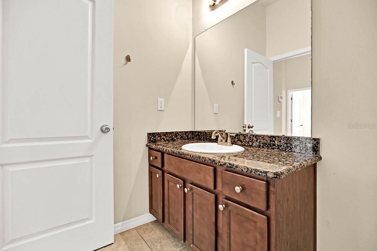 Image 15 of 33 For 5612 Kingletsound Place