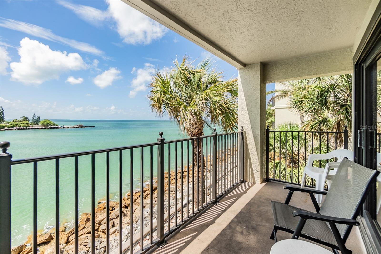 Image 20 of 35 For 7403 Bayshore Drive 305