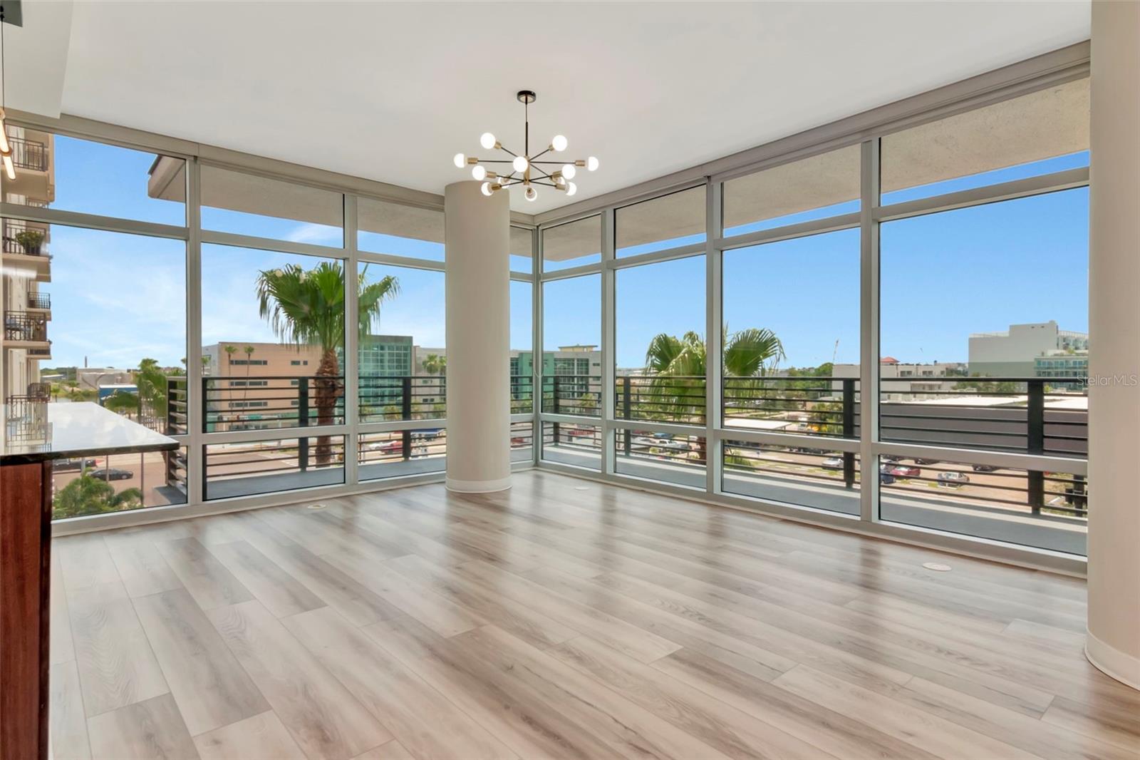 Image 17 of 67 For 1208 Kennedy Boulevard 419