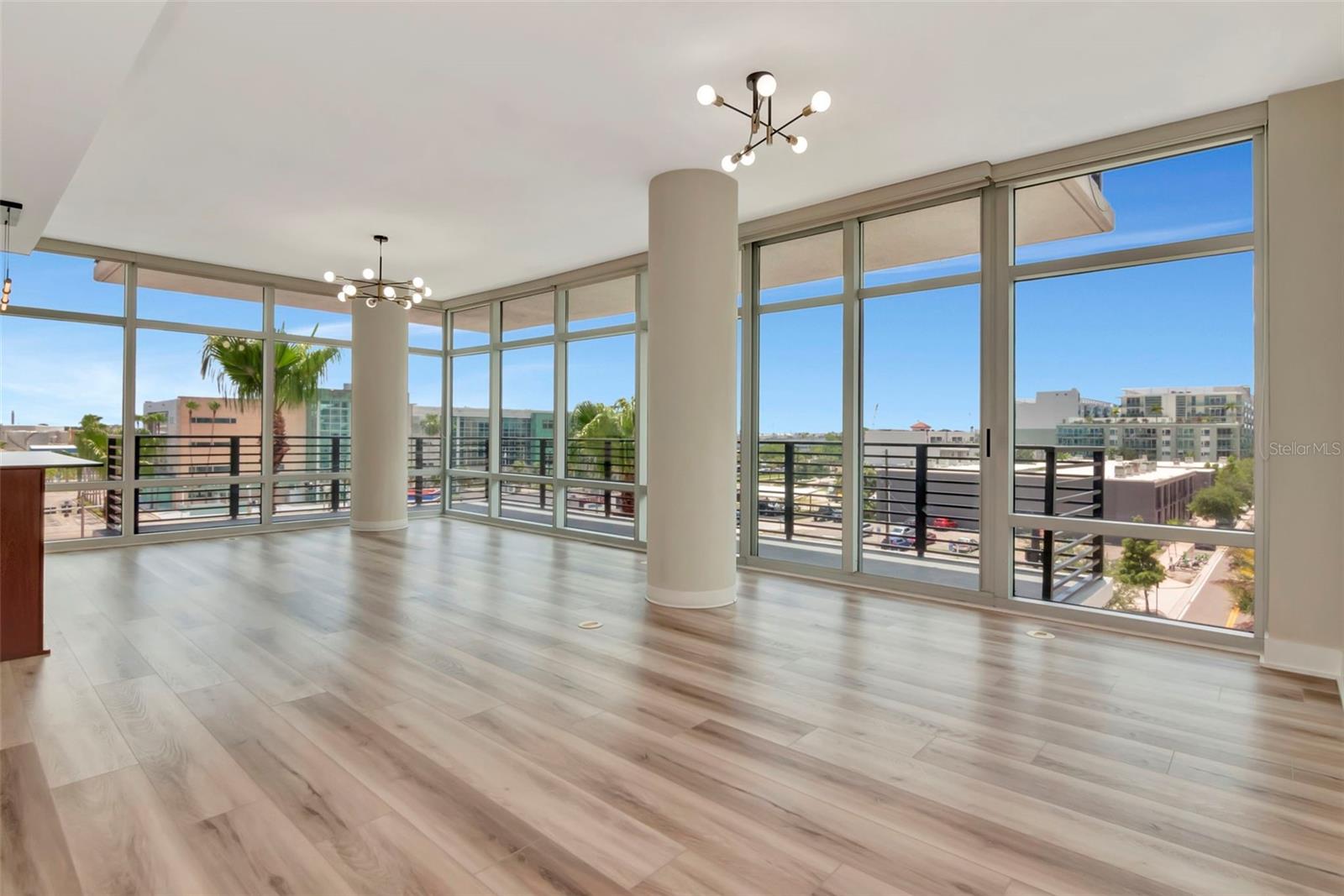 Image 2 of 67 For 1208 Kennedy Boulevard 419