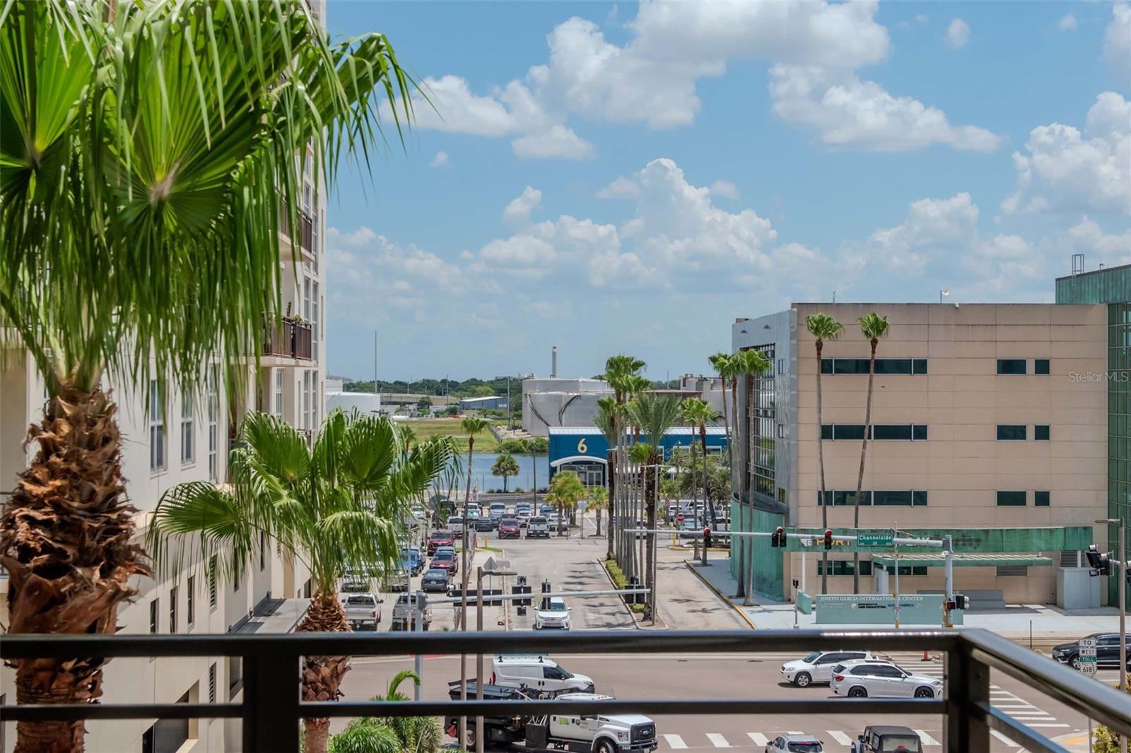Image 20 of 67 For 1208 Kennedy Boulevard 419