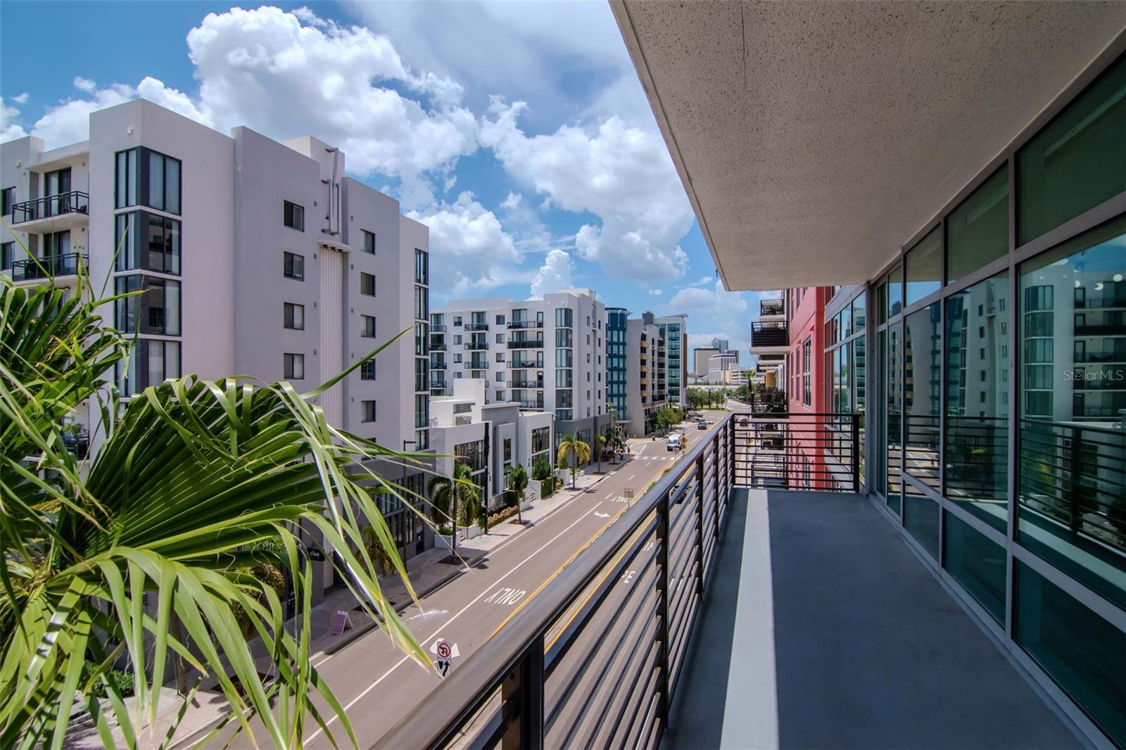 Image 30 of 67 For 1208 Kennedy Boulevard 419