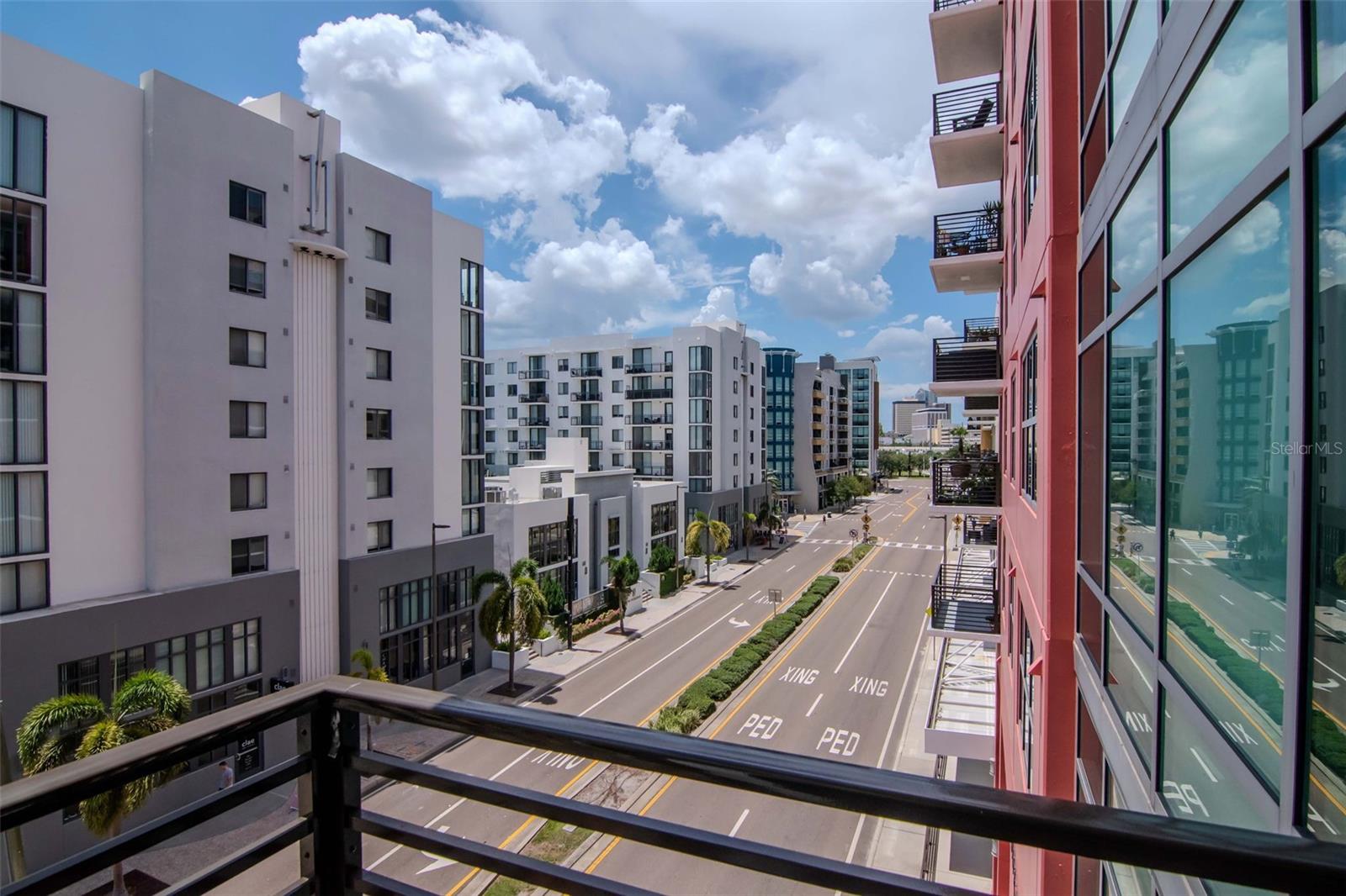 Image 33 of 67 For 1208 Kennedy Boulevard 419