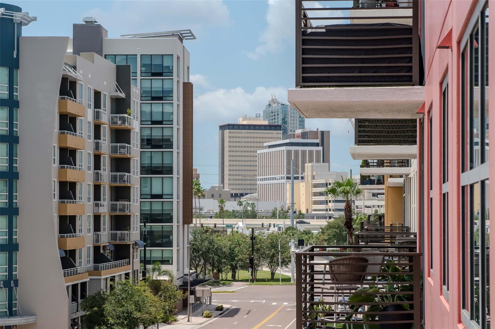 Image 35 of 67 For 1208 Kennedy Boulevard 419
