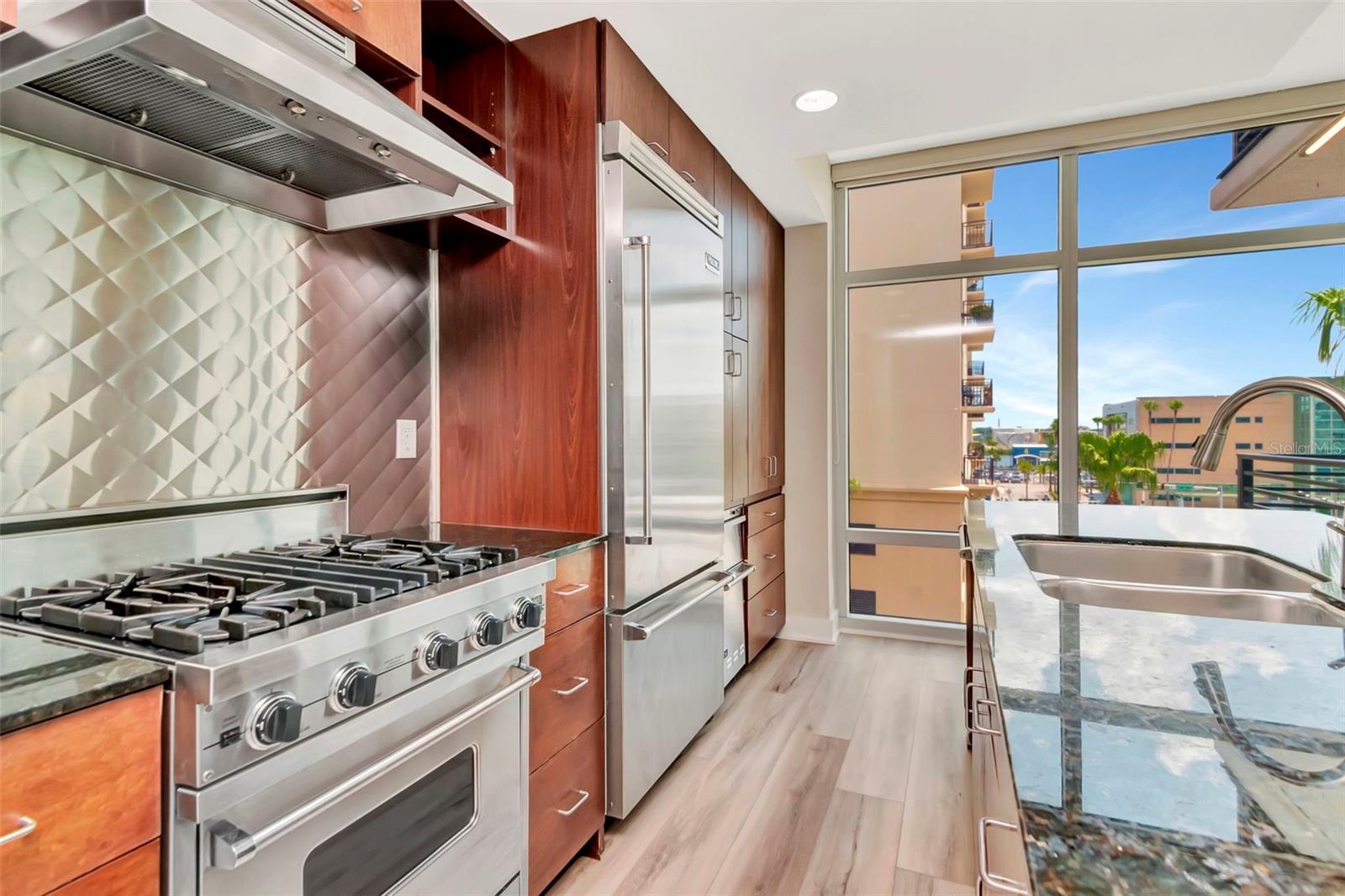 Image 5 of 67 For 1208 Kennedy Boulevard 419