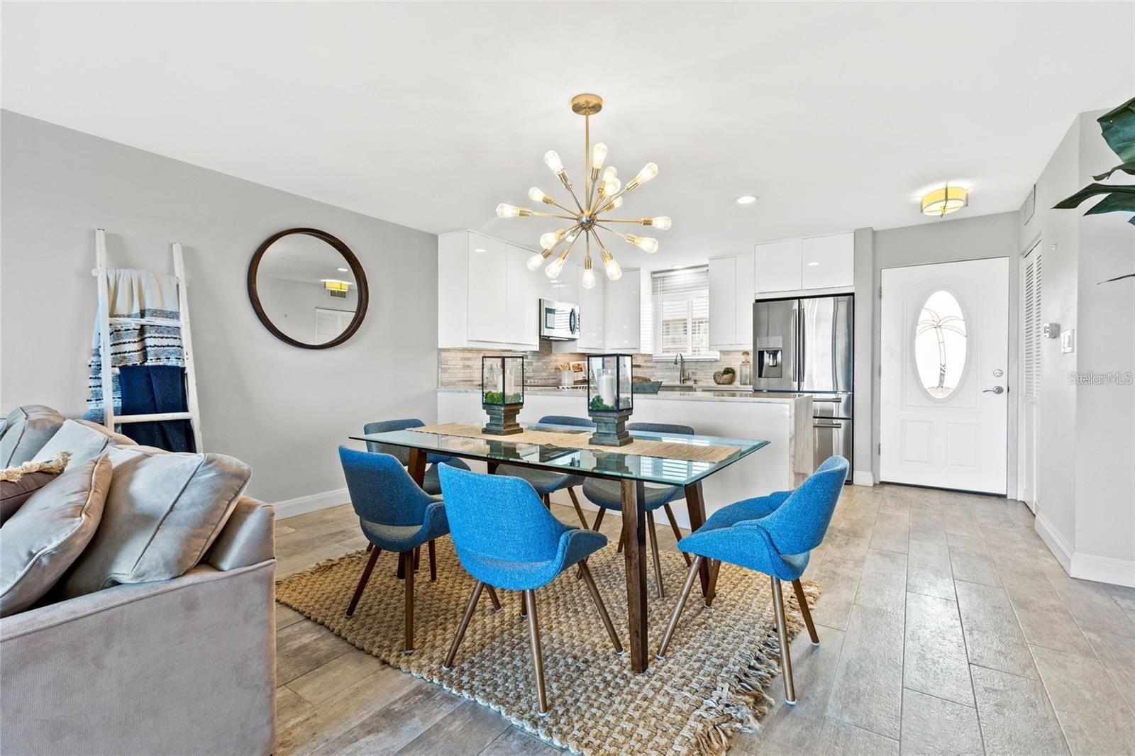 Listing photo id 7 for 1365 Snell Isle Boulevard Ne 8d