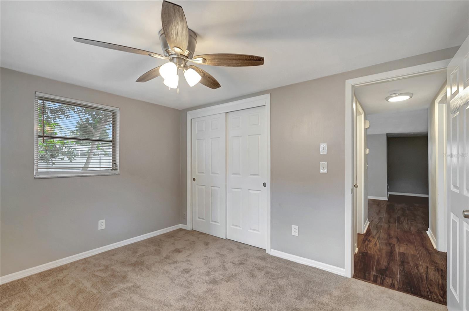 Listing photo id 26 for 6234 Maplewood Drive
