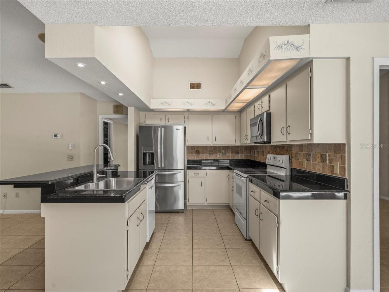 Image 10 of 59 For 1110 Woodcrest Avenue