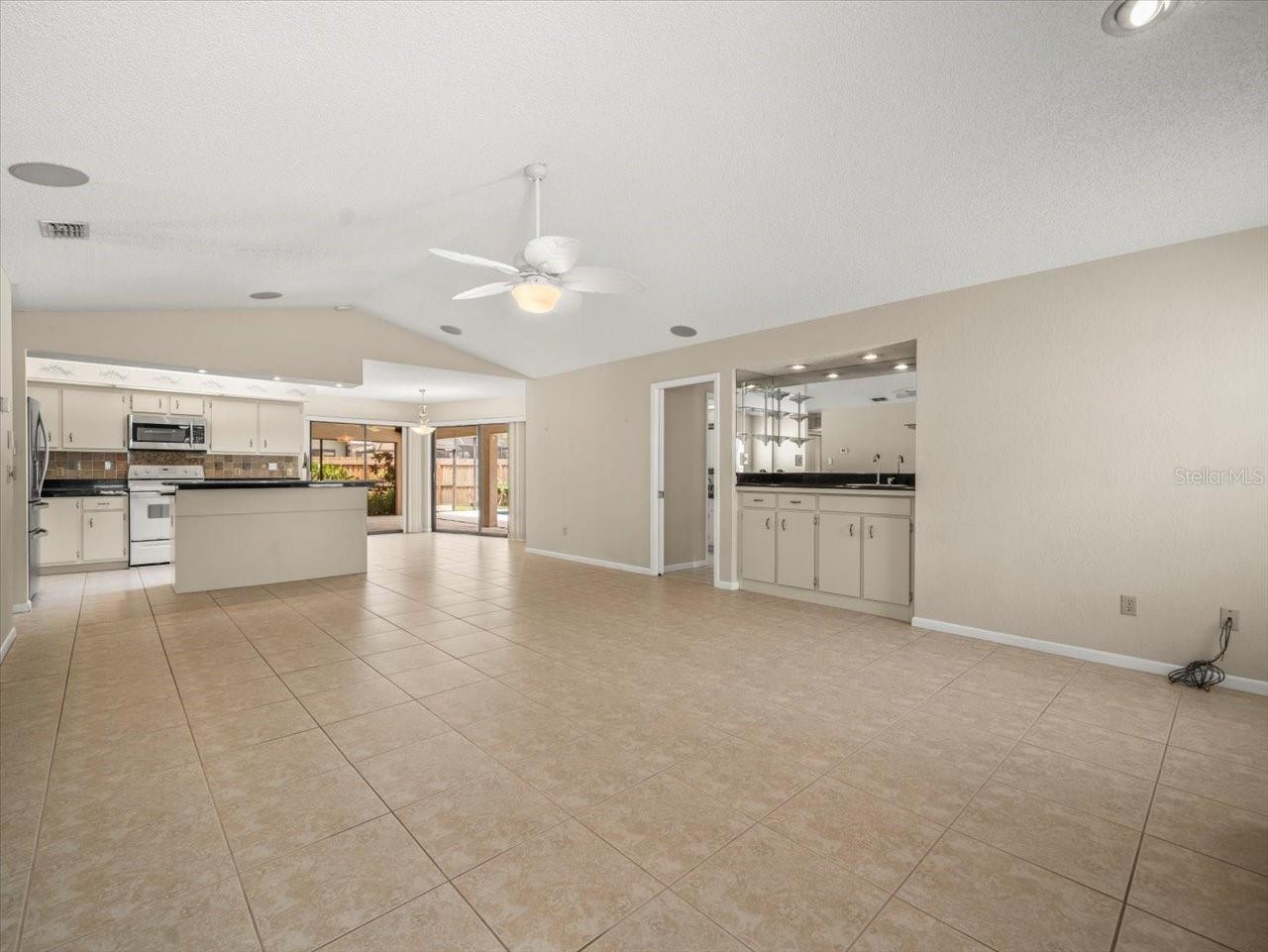 Image 20 of 59 For 1110 Woodcrest Avenue