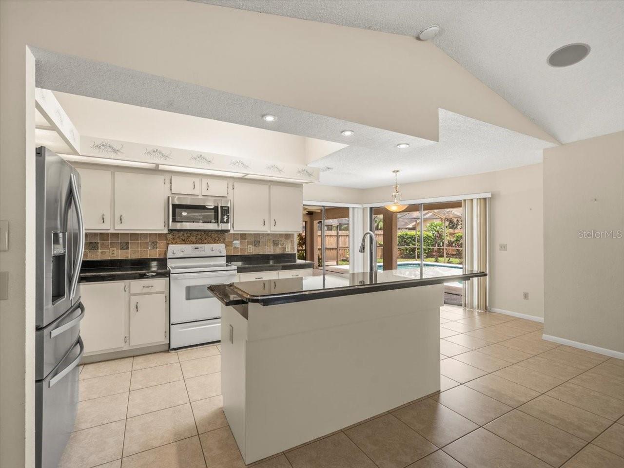 Image 6 of 59 For 1110 Woodcrest Avenue