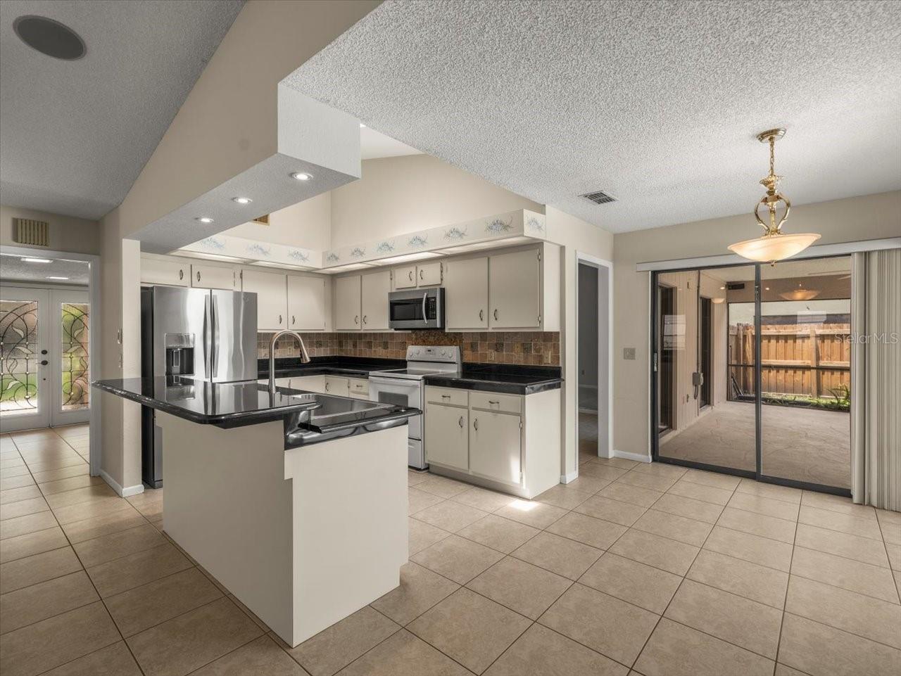 Image 7 of 59 For 1110 Woodcrest Avenue