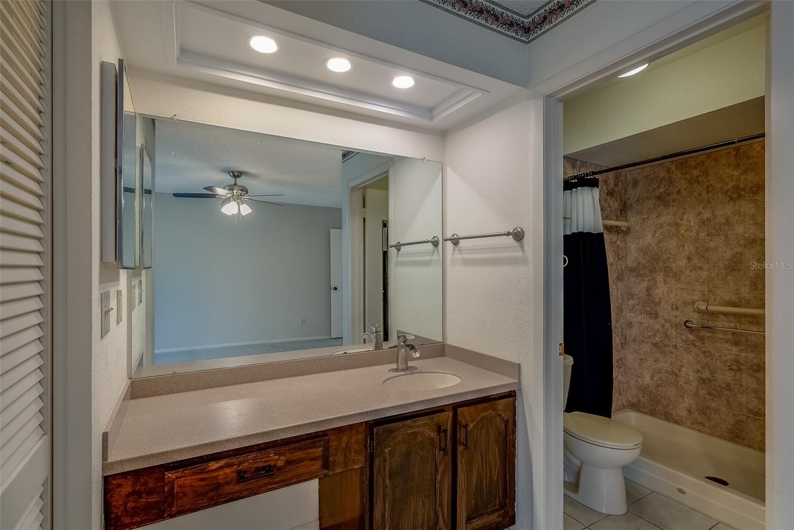Image 16 of 43 For 2847 Rampart Circle
