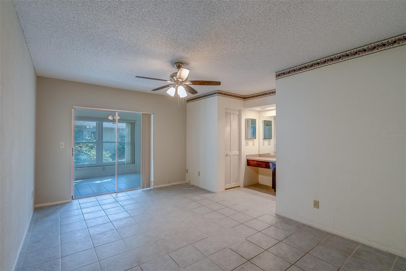 Image 5 of 43 For 2847 Rampart Circle