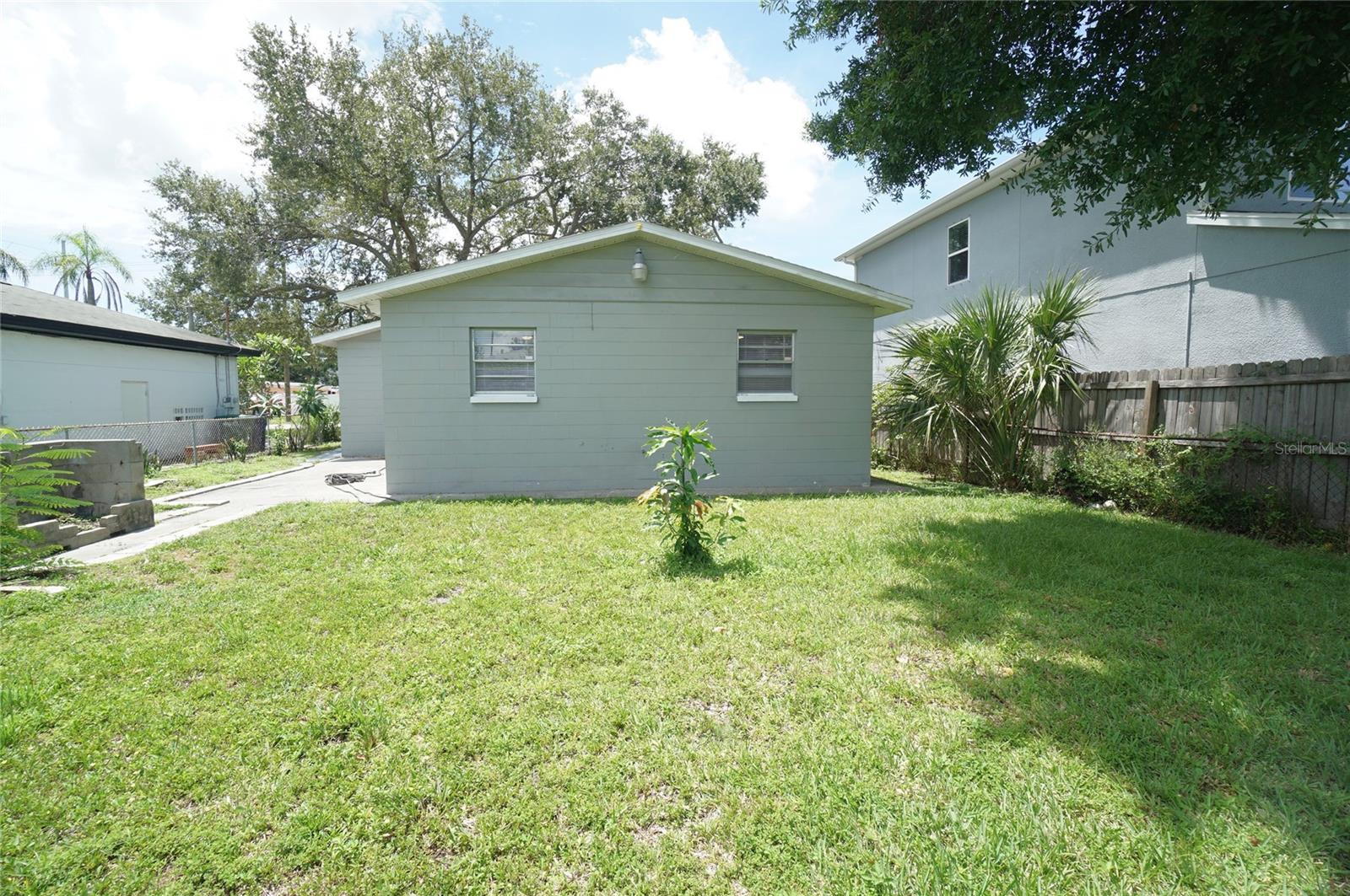 Image 10 of 11 For 4007 Cass Street