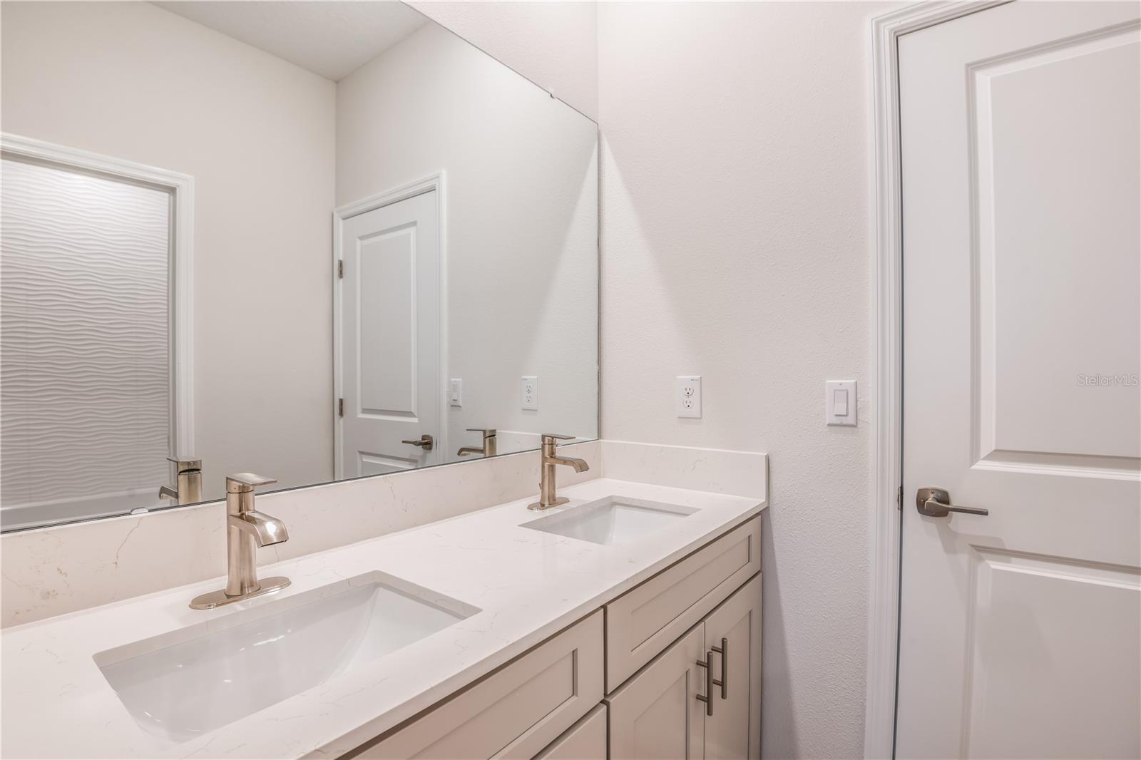 Image 14 of 16 For 12112 Cattleside Drive