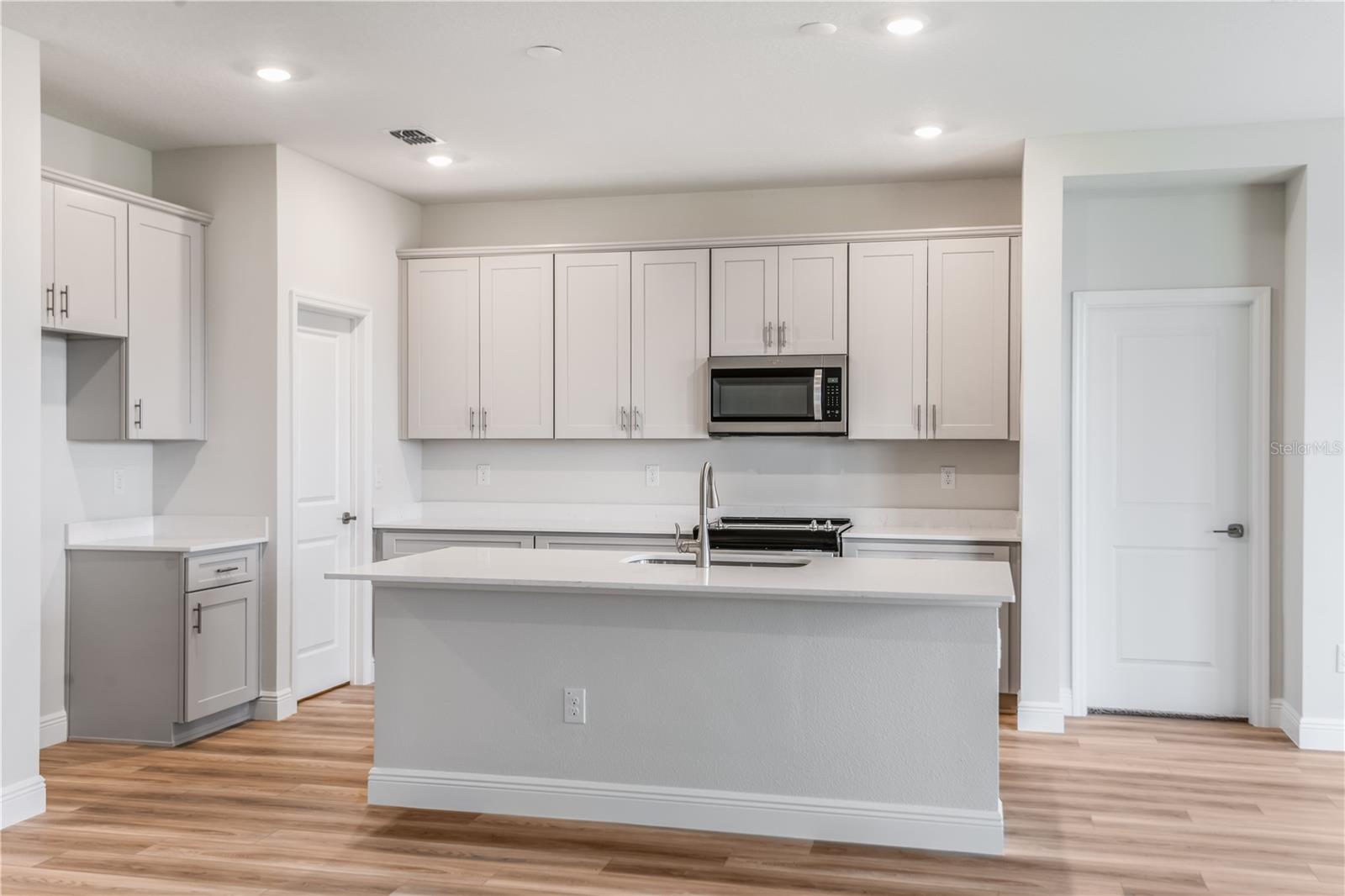 Image 6 of 16 For 12112 Cattleside Drive