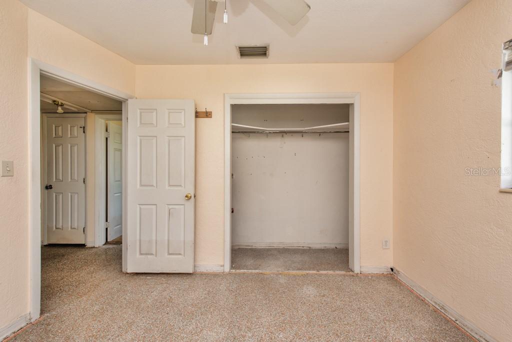 Image 14 of 25 For 9046 3rd Street N