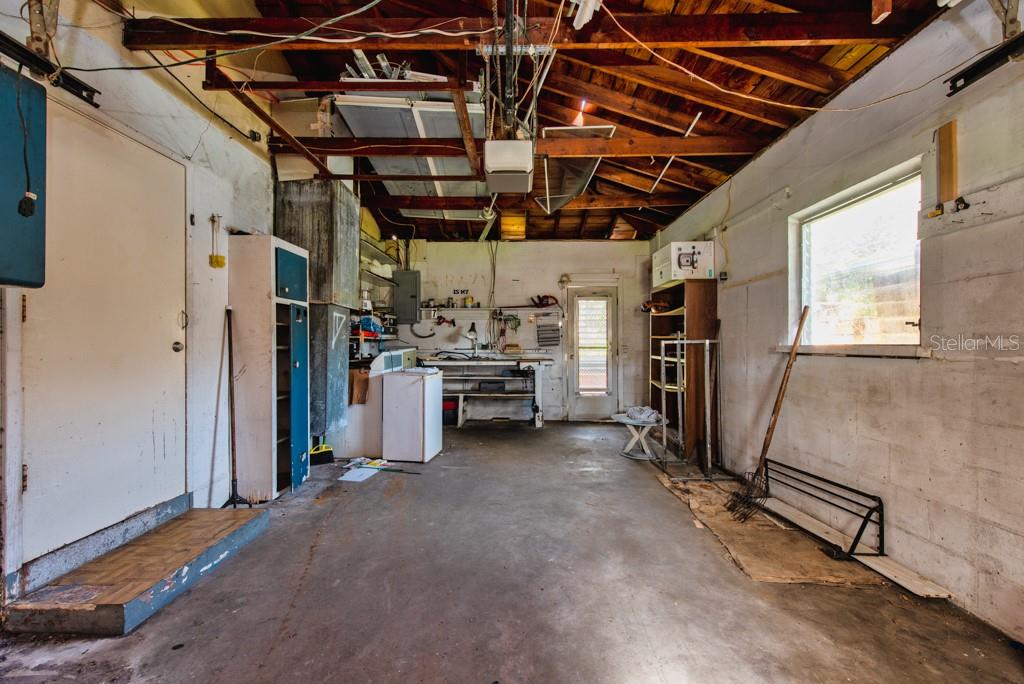 Image 16 of 25 For 9046 3rd Street N