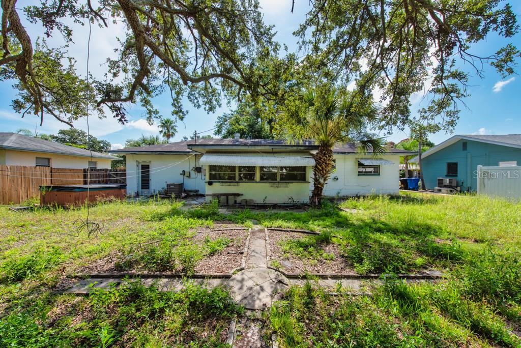Image 21 of 25 For 9046 3rd Street N