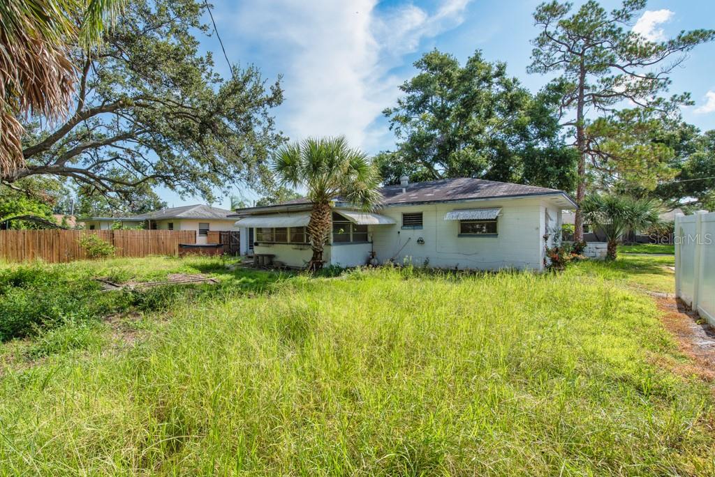 Image 23 of 25 For 9046 3rd Street N