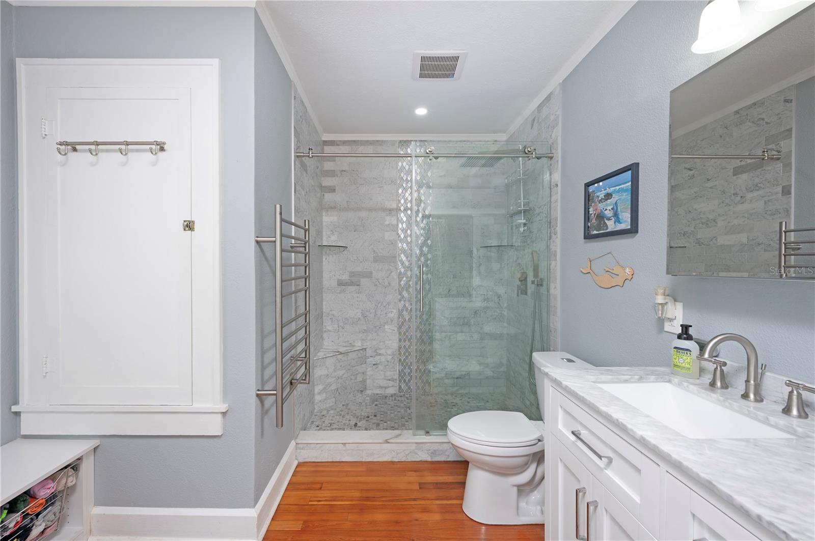 Image 24 of 40 For 1042 16th Avenue N