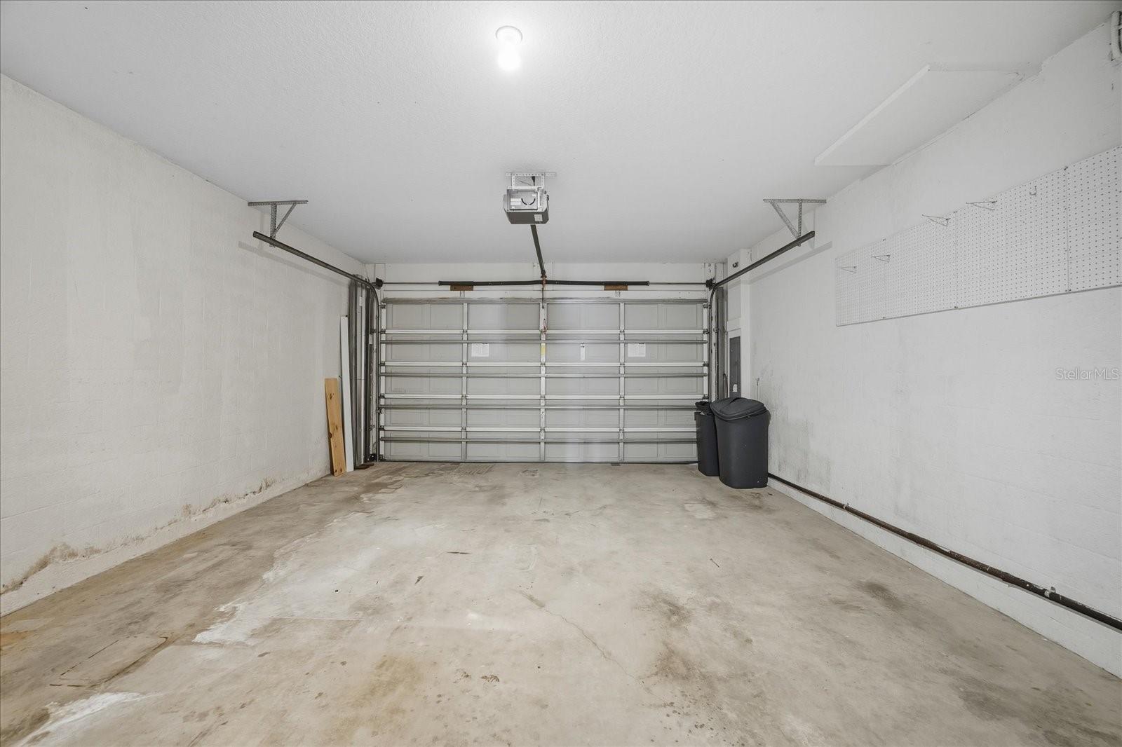 Image 38 of 47 For 8265 118th Avenue