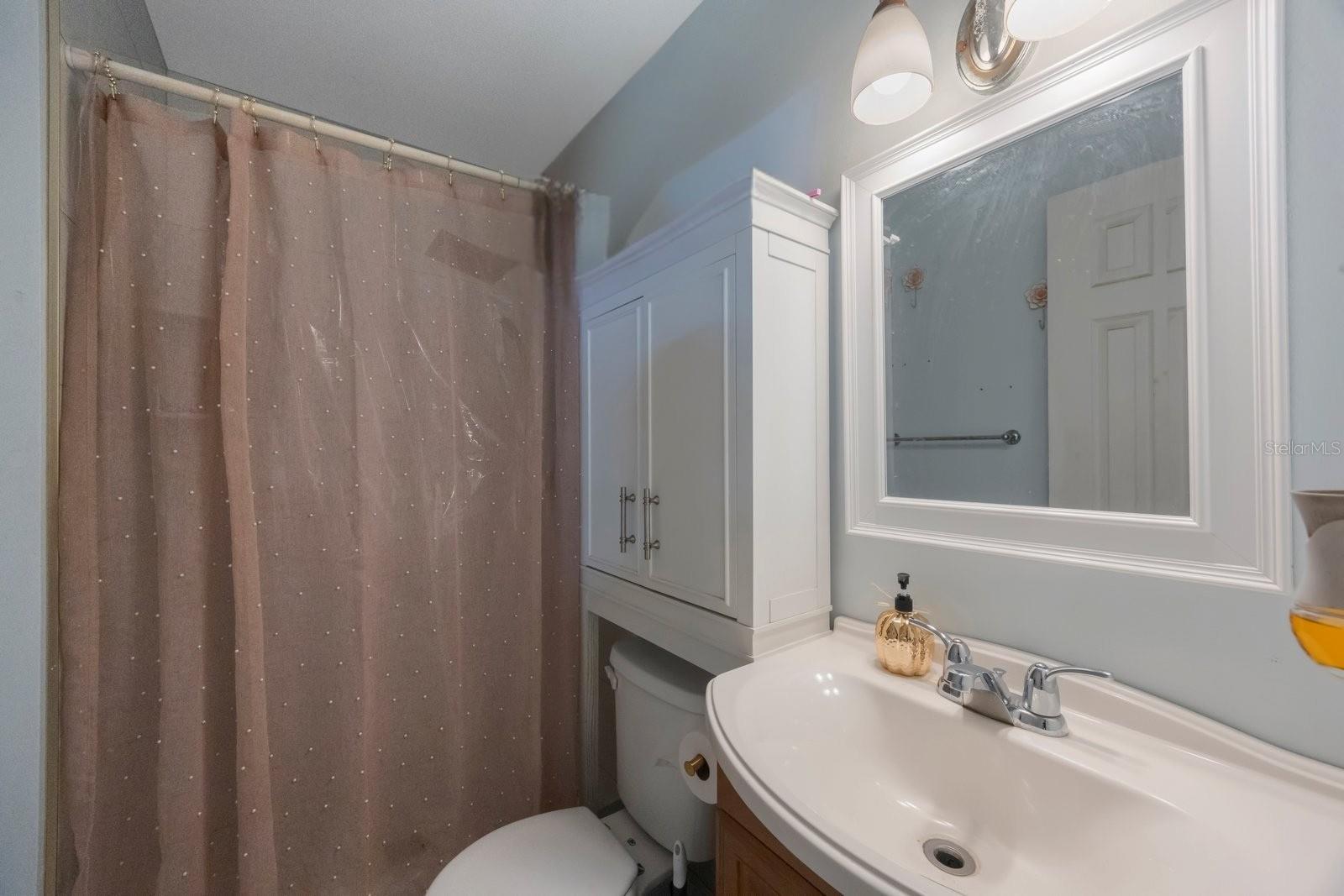Image 10 of 27 For 3861 Regent Drive